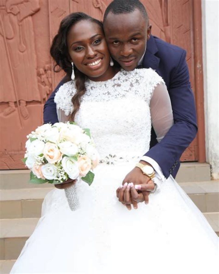 Nigerian comedian Ushbebe and wife celebrate wedding anniversary