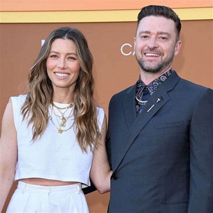 Justin Timberlake holds hands with co-star, wife Jessica Biel MIA