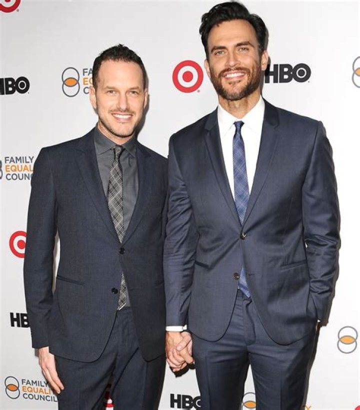 Jason Landau’s biography: who is Cheyenne Jackson’s husband?