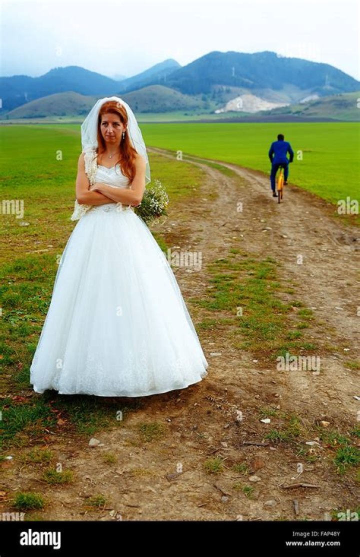 "They Spent N5.8 Million": Groom, 24, Who Abandoned Bride & Ran Away on Wedding Day Refuses to Appolise to Her