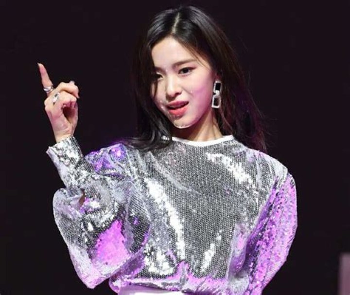 20 hottest kpop girls rocking the industry right now