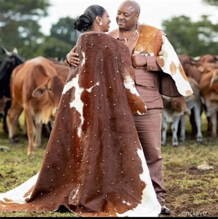 Nigerian Man Marries South African Lady, Brings Cows for the Wedding Rites