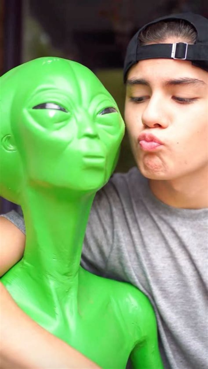 Mora from Puerto Rico | Popnable