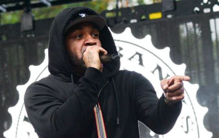 Power Steering by Jadakiss & Lloyd Banks from USA