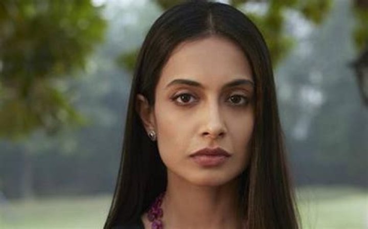 8 Things You Didn’t Know About Sarah Jane Dias