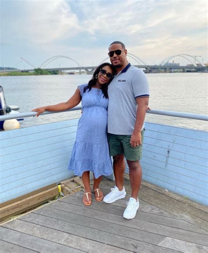 Abby Phillip Net Worth – Discover the Financial Standing of CNN’s Esteemed Host