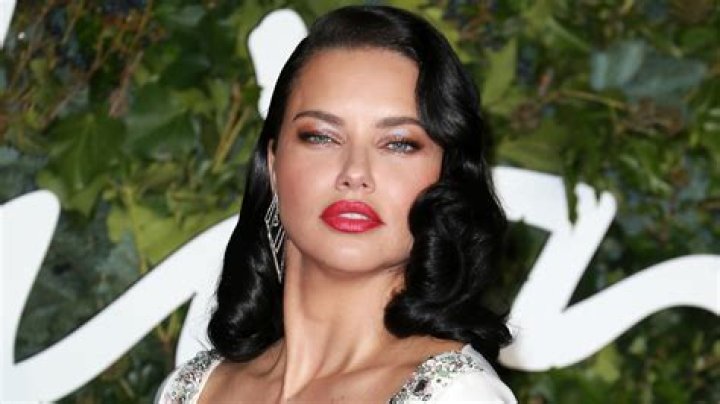 Adriana Lima Weight Gain Or Weight Loss: Before And After