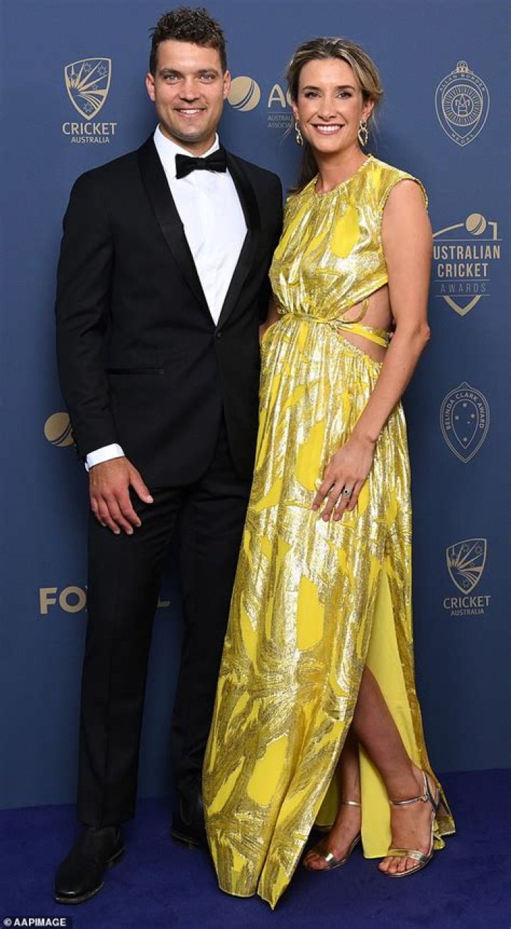 Who Is Eloise Carey? Get To Know Alex Carey Wife And Kids