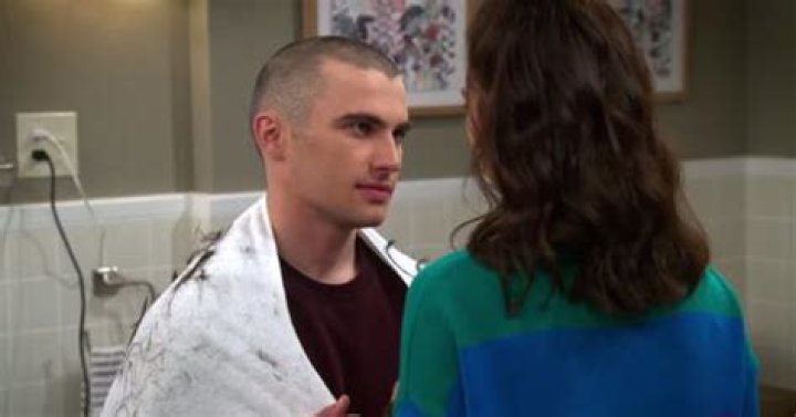 Meet Gunner Burkhardt, the Teenage Heartthrob Playing Spencer in 'Alexa and Katie'