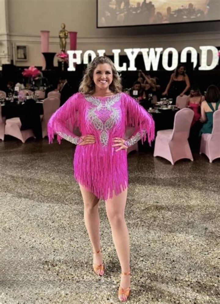 Alyssa Donovan WGN-Tv, Bio, Wiki, Age, Height, Husband, Salary, and Net Worth