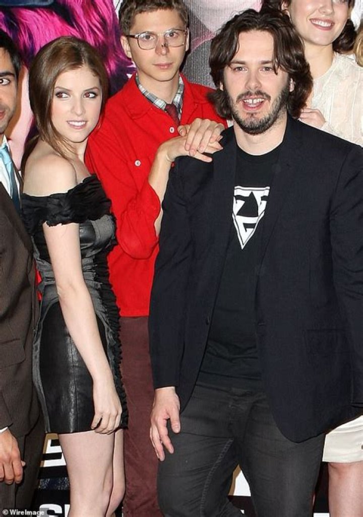 Know all about Anna Kendrick’s Dating Life and Past Relationships