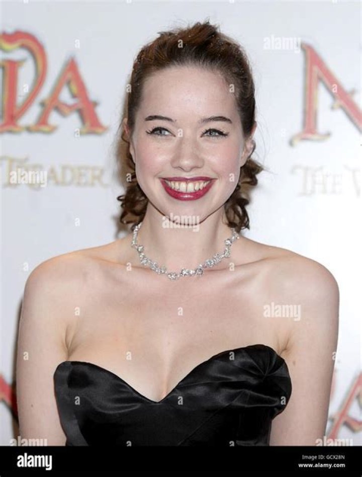 Anna Popplewell – Biography, Facts & Life Story