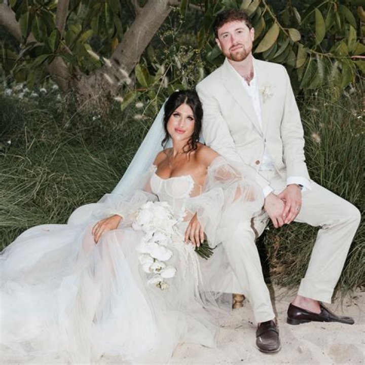 Who Is Arif Cooper Wife Simon Clarke? Married Life Explored