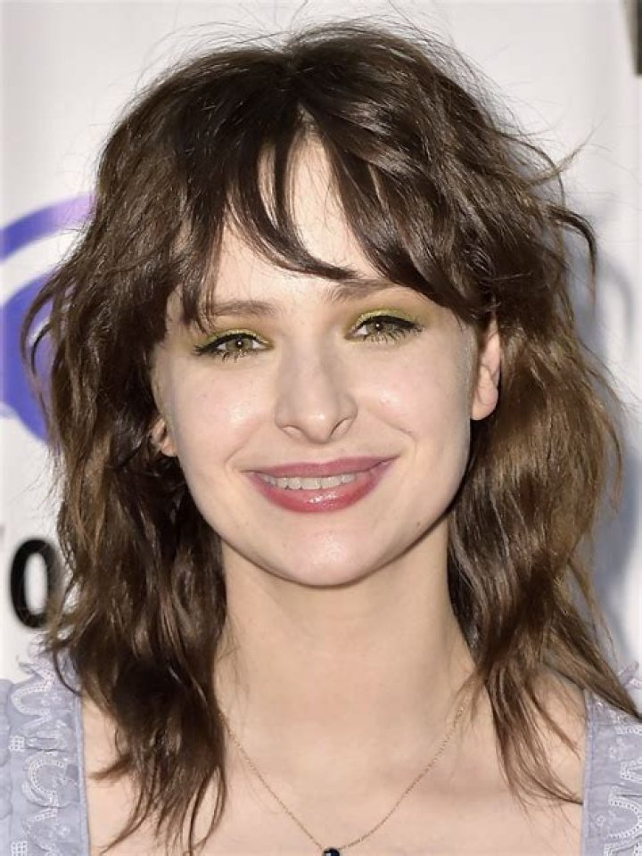 Ashleigh Cummings – Biography, Facts & Life Story