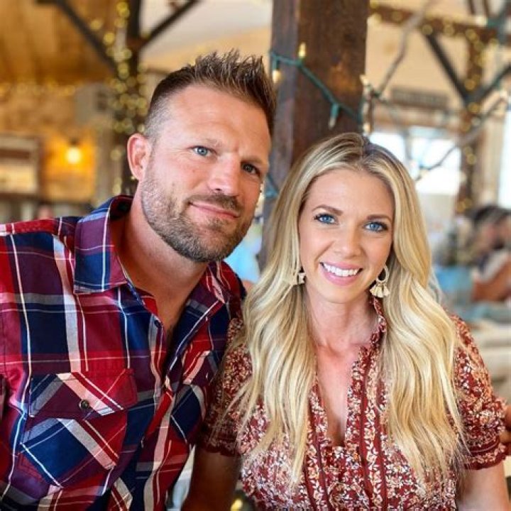 Aubrey Marunde Flip or Flop Vegas, Bio, Wiki, Age, Height, Husband, and Net Worth