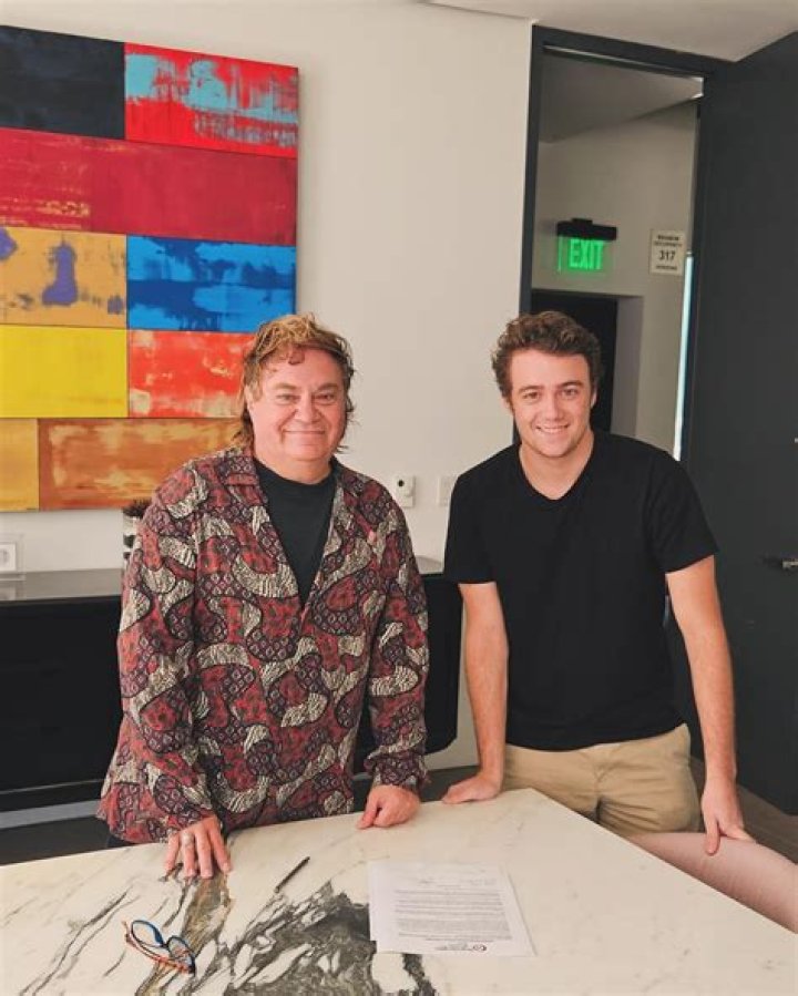 How Old Is He? Wikipedia And Wife