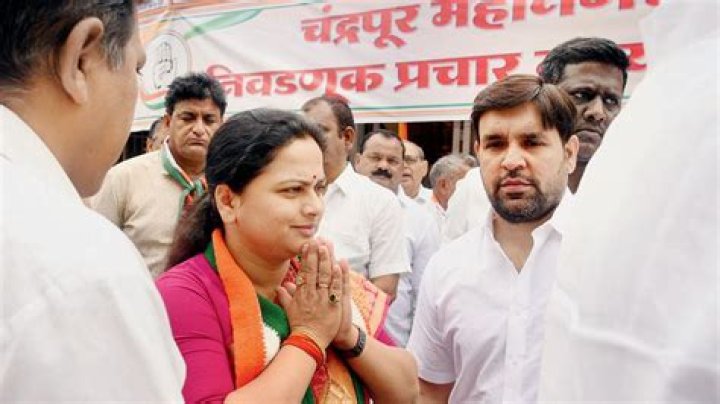 Who Is Balu Dhanorkar Wife Pratibha Dhanorkar? Kids & Family