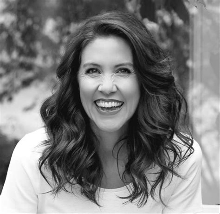 Belinda Bromilow – Biography, Facts & Life Story