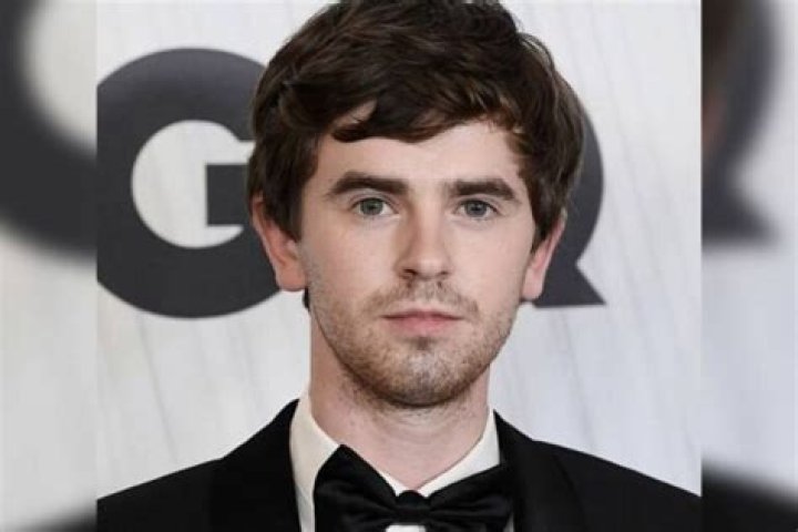 Bertie Highmore Net Worth