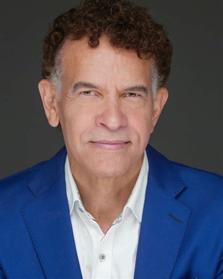 Brian Stokes Mitchell – Biography, Facts & Life Story