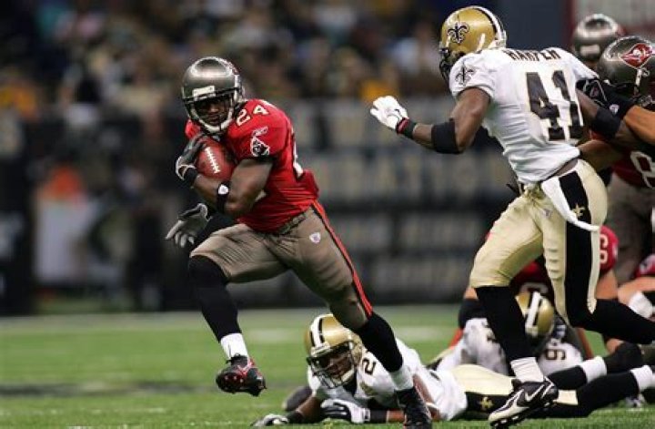 Cadillac Williams Net Worth