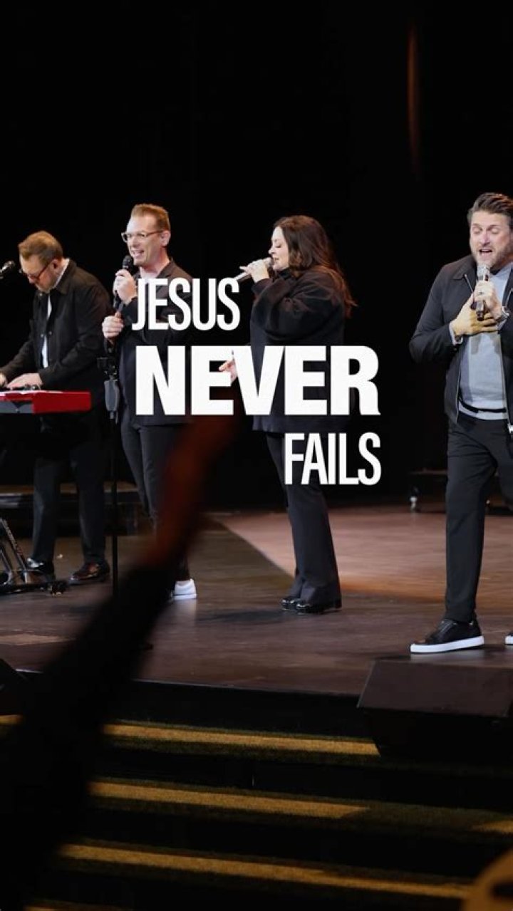 Carol Cymbala Choir Director, Bio Wiki, Age, Height, Husband, Songs, and Net Worth