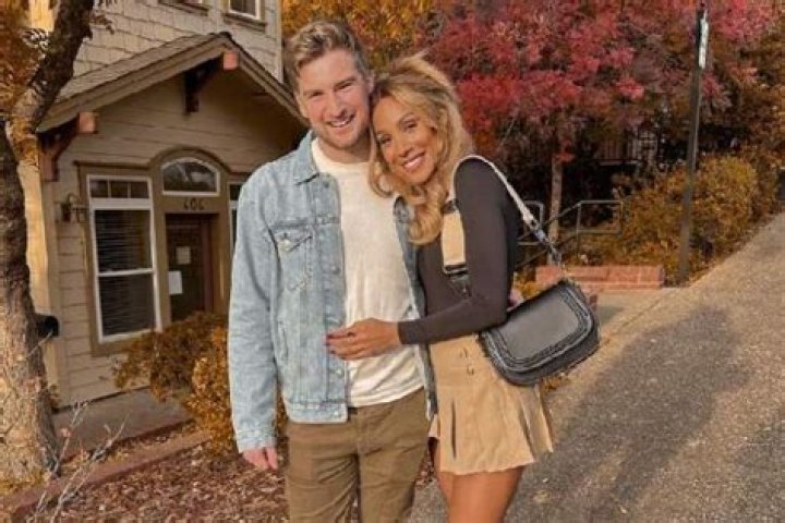 
Who is Carsten Bergersen ‘Bergie’ Girlfriend? Still Going Strong?
