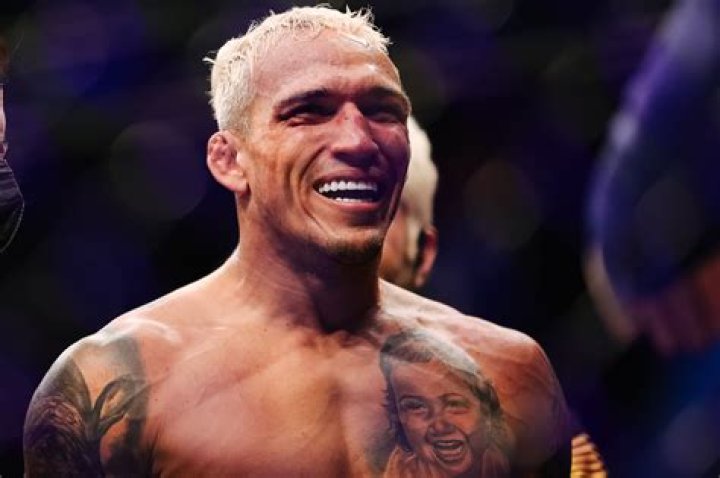 Charles Oliveira Net Worth – How Much is Oliveira Worth?