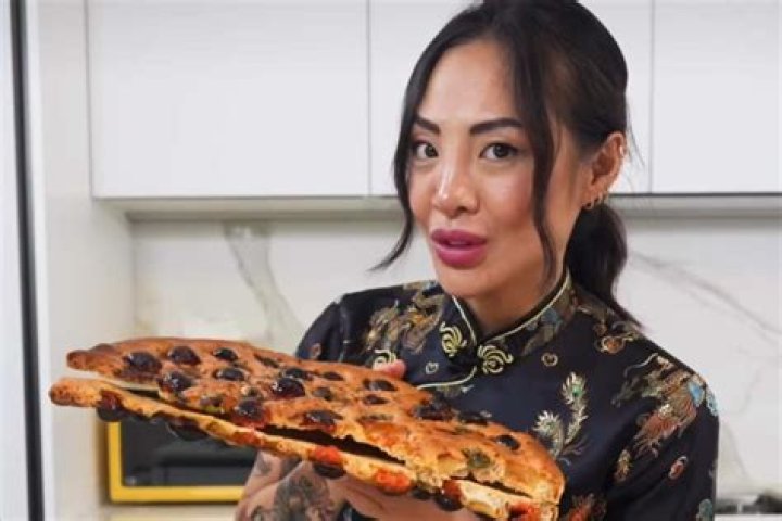 Chef Rosy Chin Prima E Dopo: Did She Lose Weight?