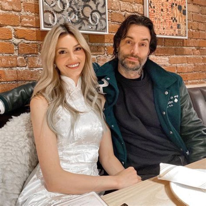 
Here Is What You Should Know About The Gorgeous Actress Nicolle Radzivil
