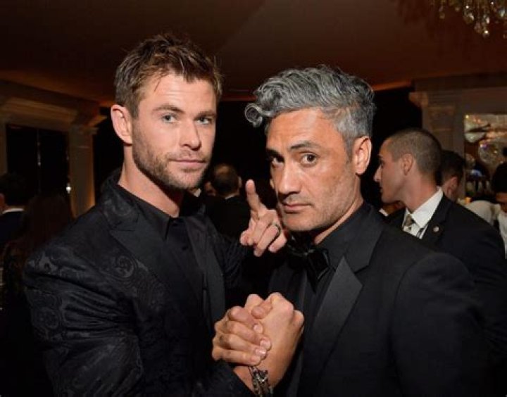 Chris Hemsworth and Taika Waititi Hid Their Friendship from Marvel