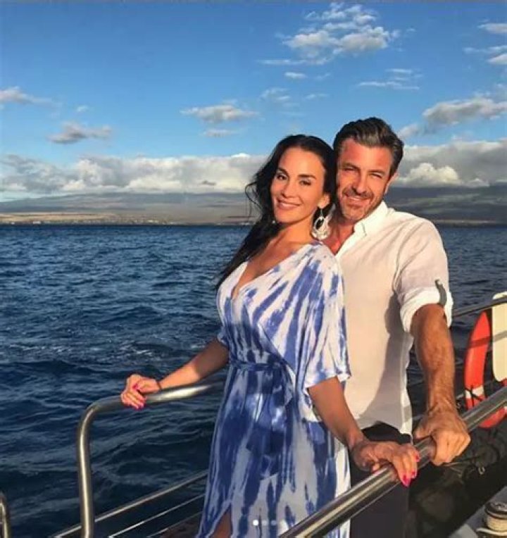 Know Christina Cindrich's Rumored Husband! Is She Really Married Or Single In Personal Life?