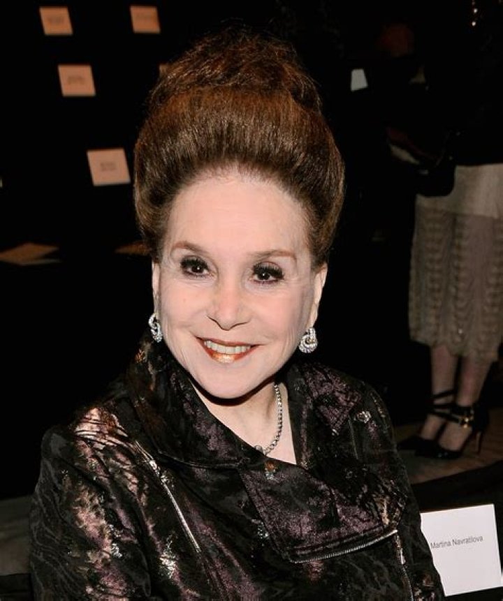 Cindy Adams NY Post, Bio, Wiki, Age, Height, Husband, Illness, Salary, and Net Worth
