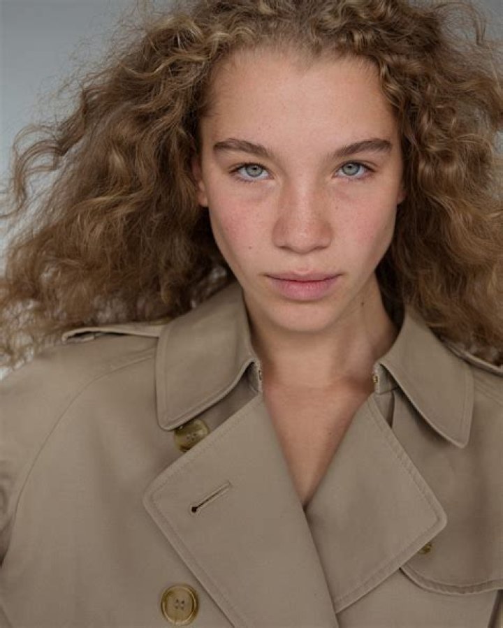 Colin Jones Model Age And Wikipedia: Family And Net Worth