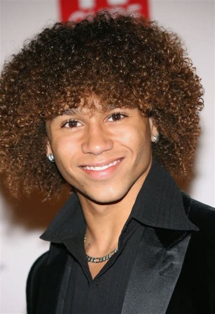 Corbin Bleu Bio, Wiki, Age, Height, Wife, A Christmas Dance Reunion, Jump In, and Net Worth