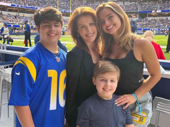 Crosby Sparrow Easterling parents | Ecelebritymirror