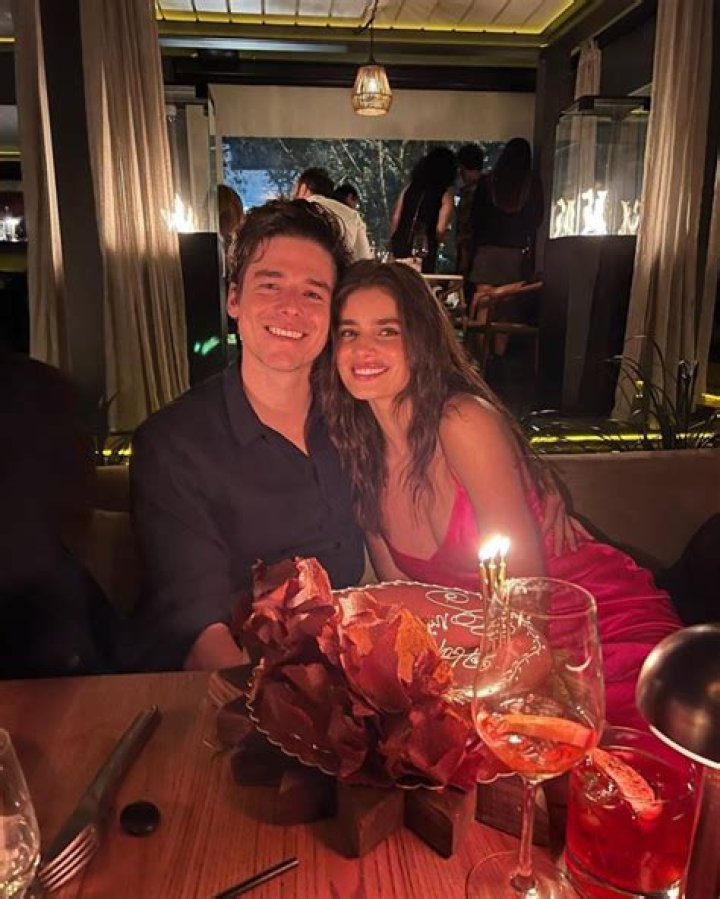 Daniel R. Hill Net Worth