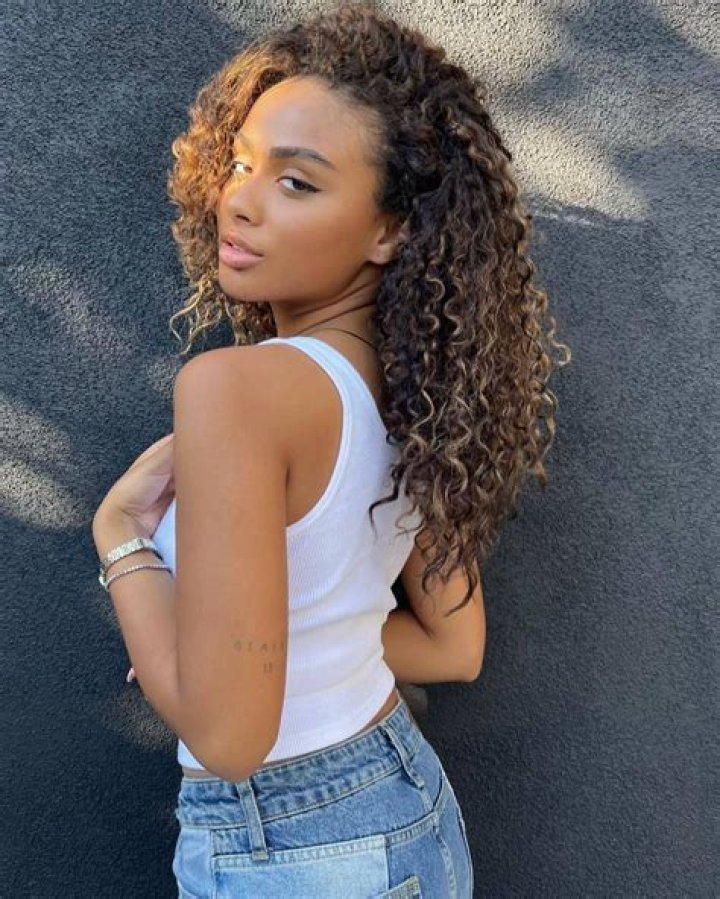 Daniella Perkins Youtube, Nickelodeon, Bio, Wiki, Age, Boyfriend, And Net Worth
