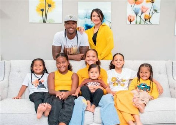 'Tiny Food Fight' Co-Host Darnell Ferguson Is a Dad to Eight Kids