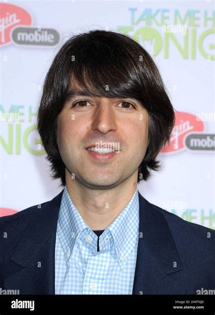 Demetri Martin Actor, Bio, Wiki, Age, Height, Family, Wife, Films, Comedian, And Net Worth