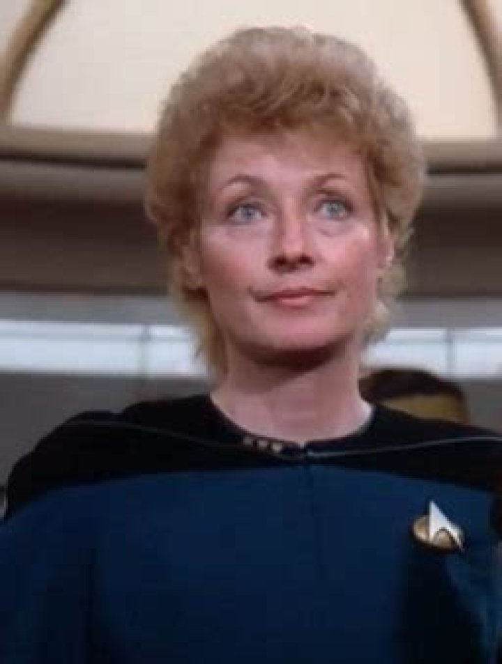 Diana Muldaur Height