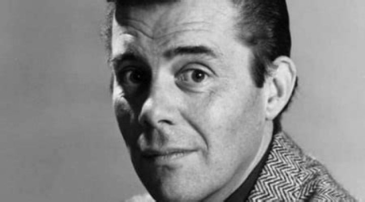 Dirk Bogarde Height