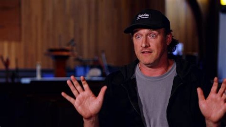 Dustin Lolli Net Worth