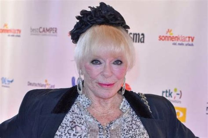 Elke Sommer – Biography, Facts & Life Story