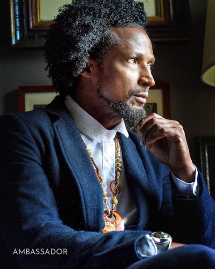 Elvis Nolasco – Biography, Facts & Life Story