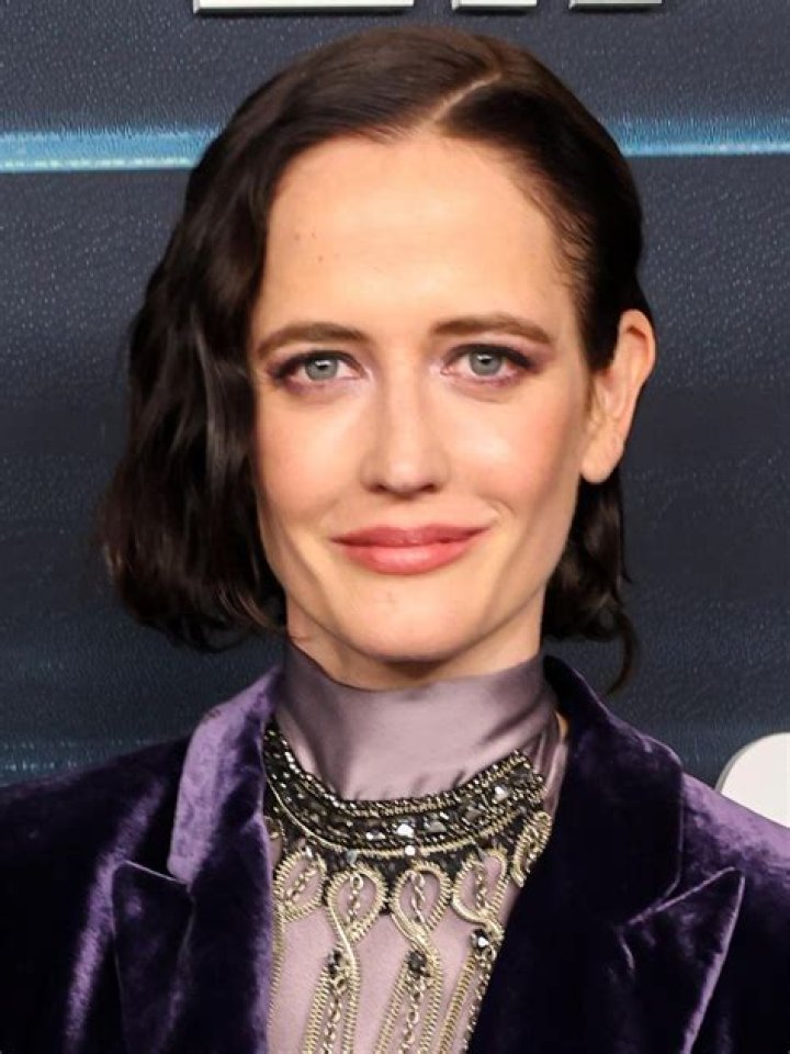 Eva Green – Biography, Facts & Life Story