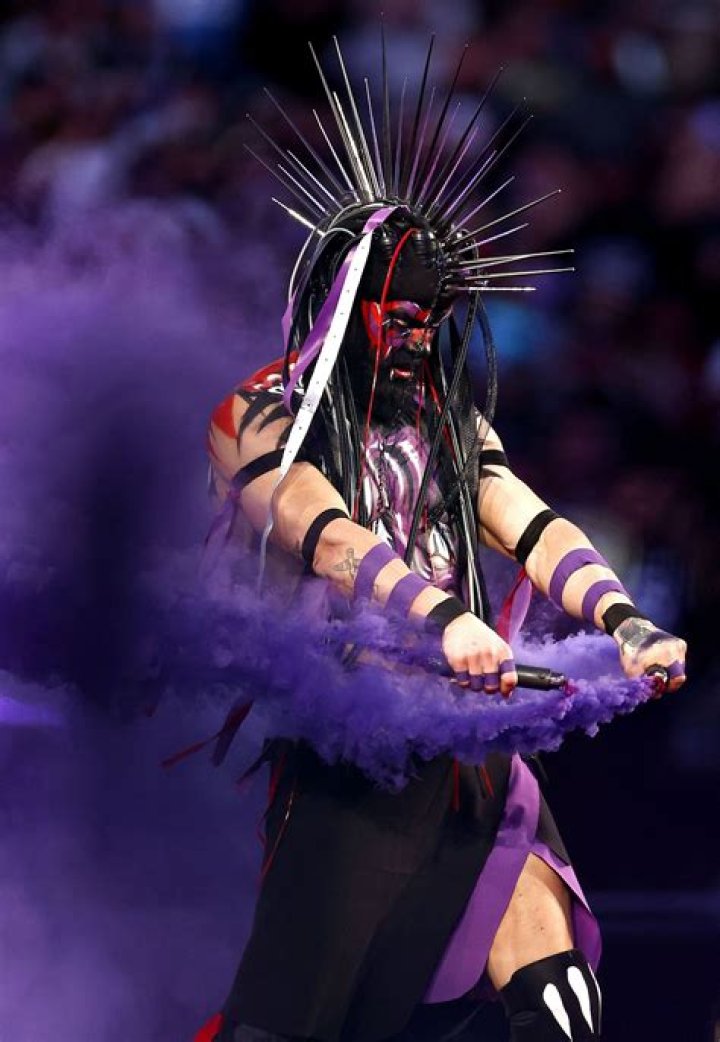 Finn Bálor Net Worth – How Much is Finn Bálor Worth?