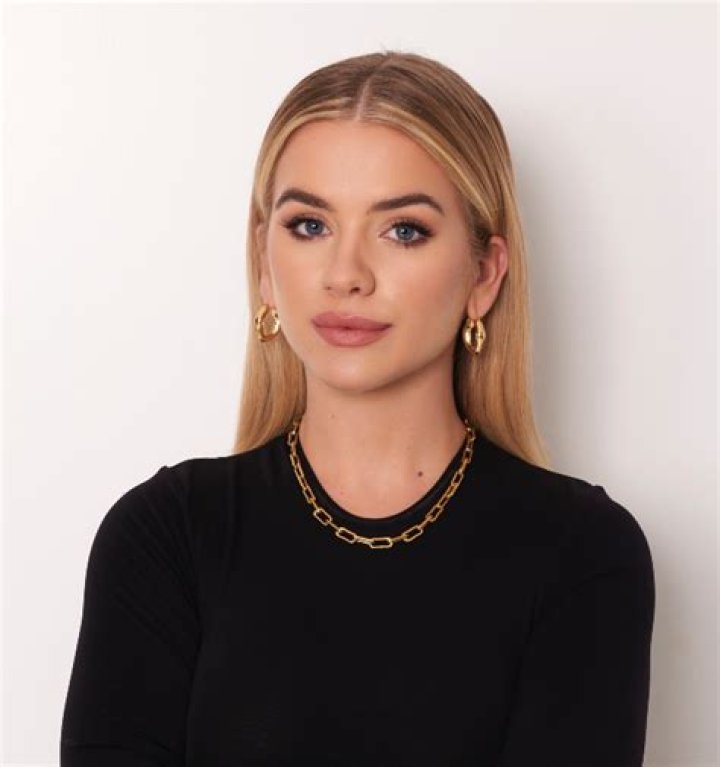 Grace Beverley TALA, Bio, Wiki, Age, Boyfriend, Book, and Net Worth