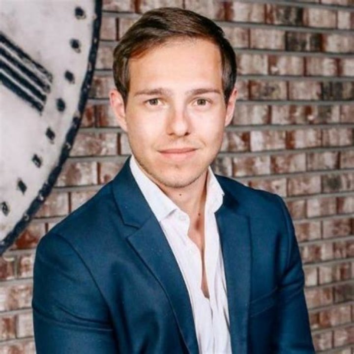 Graham Stephan Real Estate, Bio, Wiki, Age, Height, Girlfriend, YouTube, and Net Worth