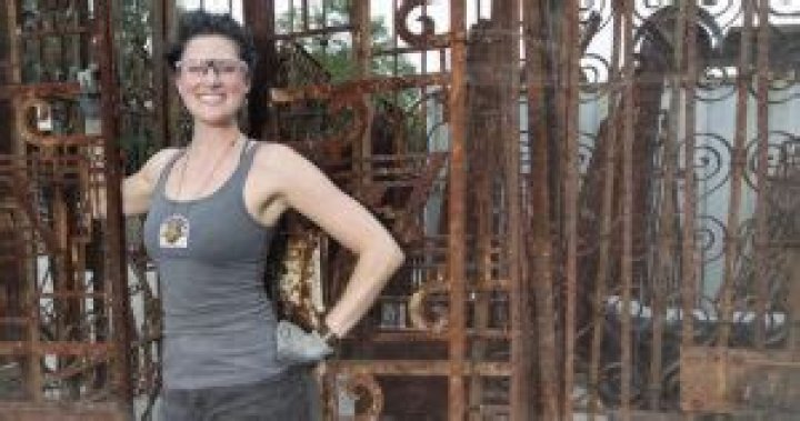 Grayson Goldsmith from “Salvage Dawgs” wiki/bio, age, spouse, kids, net worth.